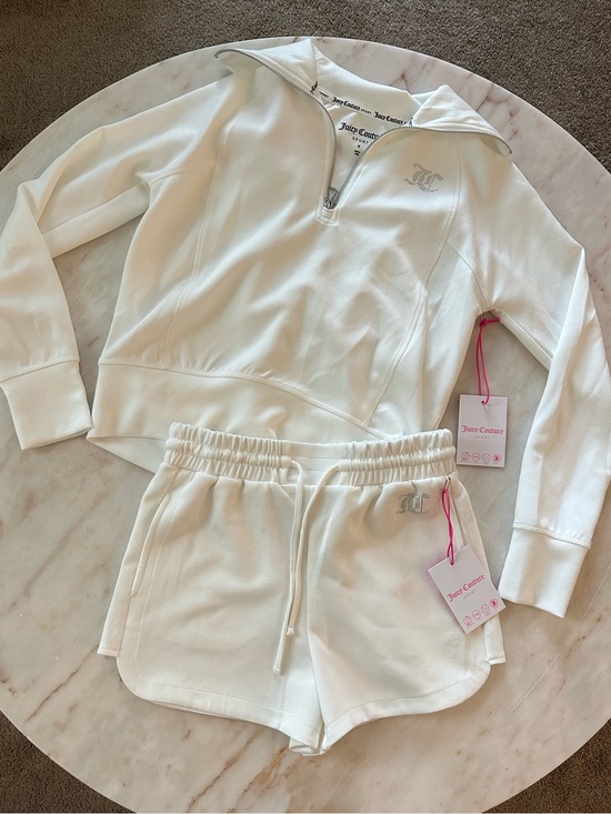 Juicy Couture Tops - Juicy Couture Cream Half-Zip Pullover & Drawstring Shorts Lounge Set